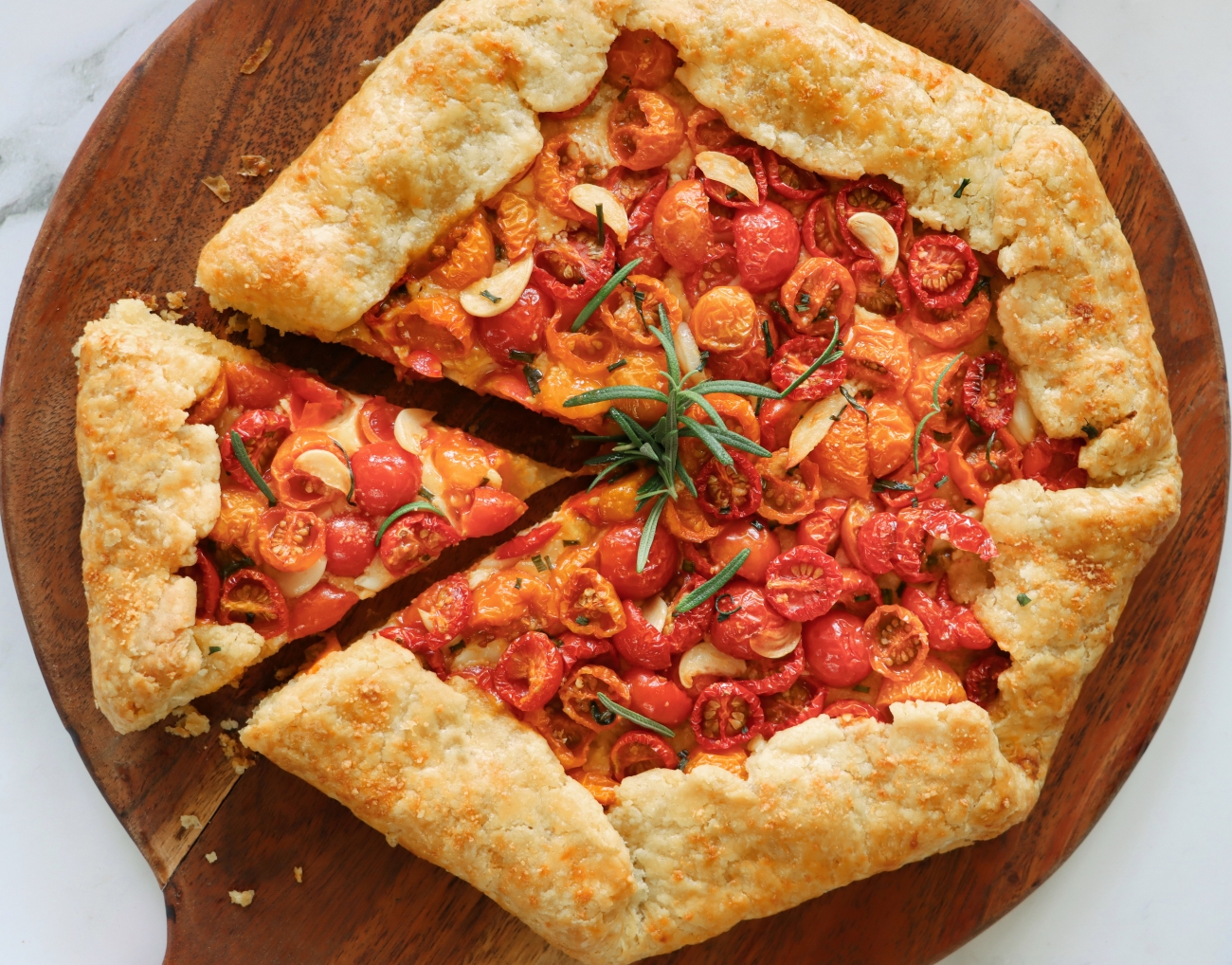 Easy Tomato Galette Horizontal 1