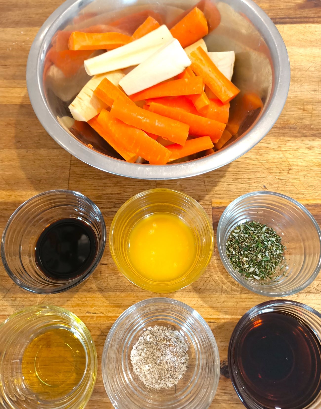 Sheet Pan Maple Butter Carrots and Parnsips Vertical 1