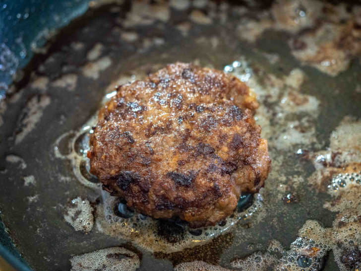 Julia Child’s Ground Beef Patties (Bifteck Haché A La Lyonnaise) 12
