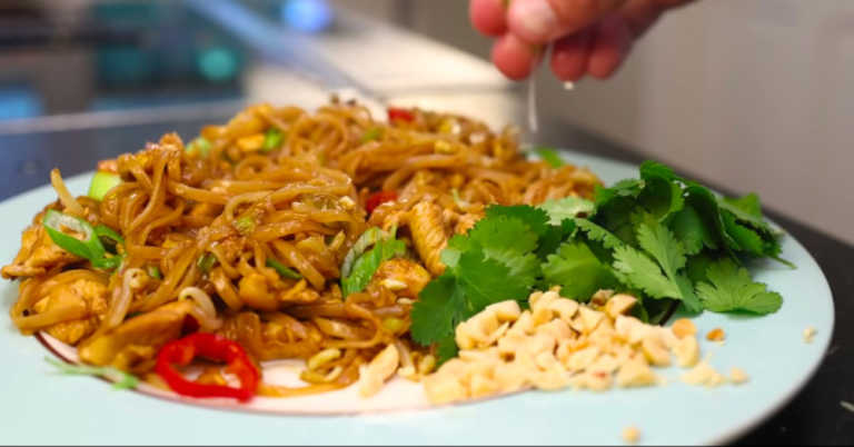 Make Take-Out Style Pad Thai Without The Speciality Ingredients
