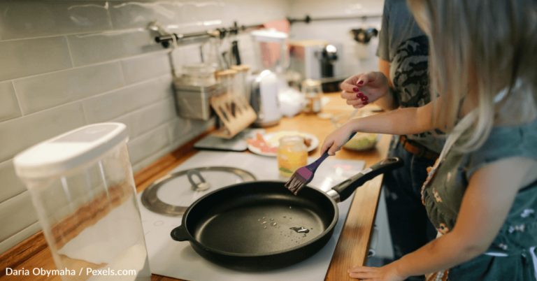Survey Shows 6 Out Of 10 Parents Feel Inadequate In The Kitchen