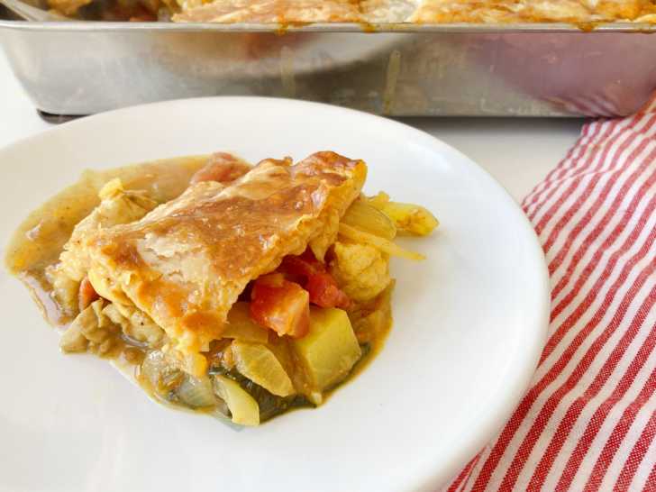 Curry Chicken Potpie: A Flavorful Fusion of Eastern and Western Cuisine