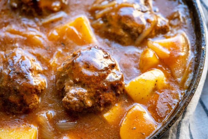 Salisbury-Steak-and-Potato-Skillet-Horizontal-4-728x486