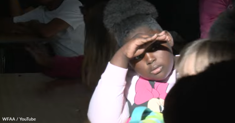 4th Grader Saves Choking Student By Using The Heimlich Maneuver