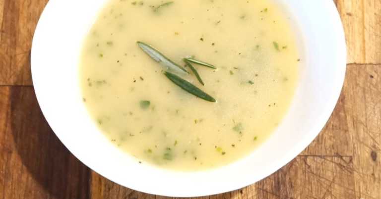 Quick and Easy Chicken Gravy