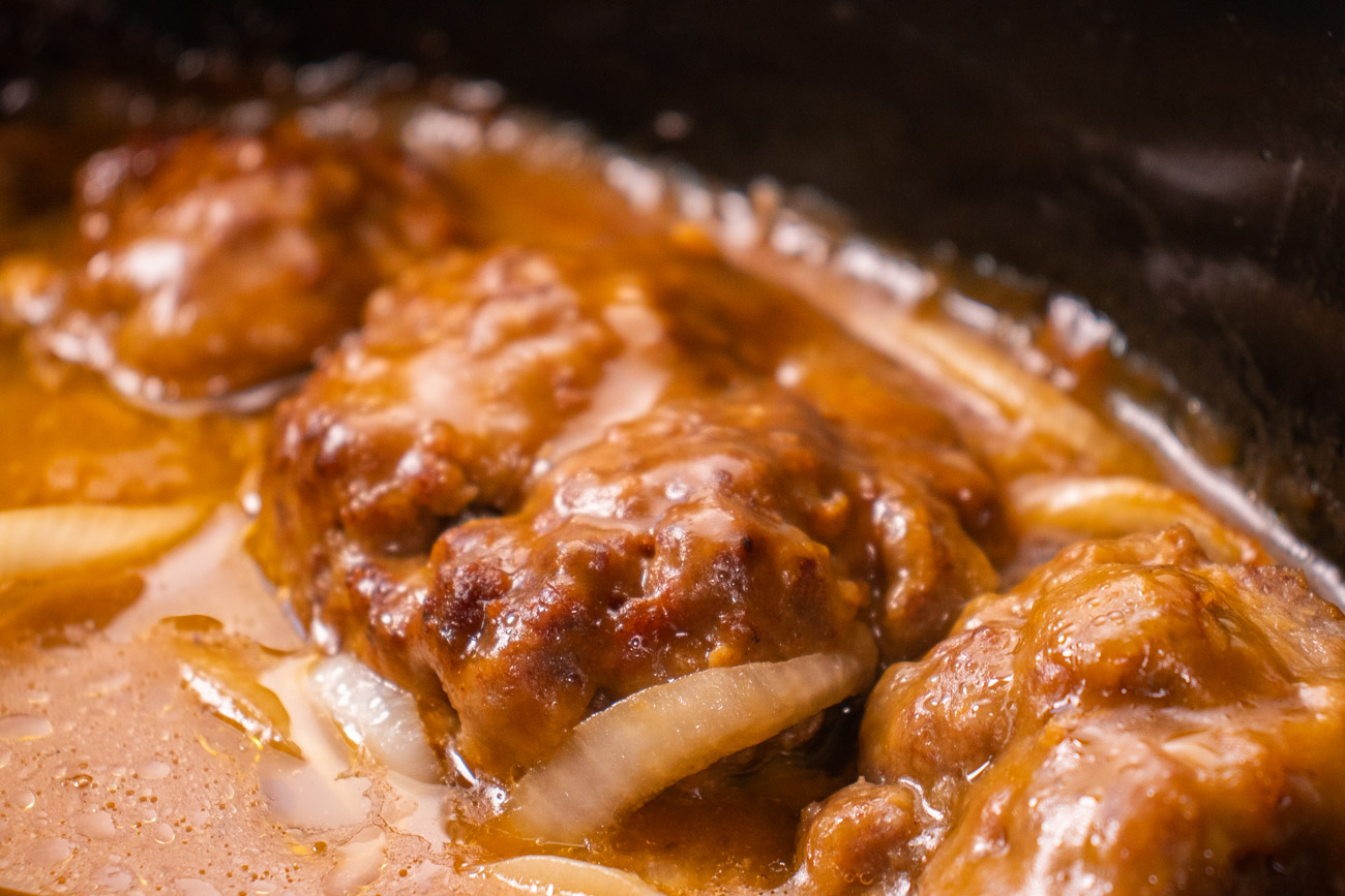 Slow Cooker Salisbury Steak - Dinner at the Zoo