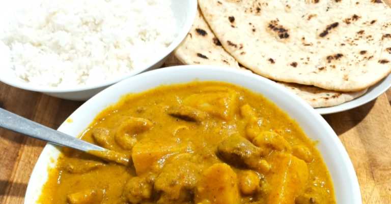 Chicken, Potato, and Cashew Curry