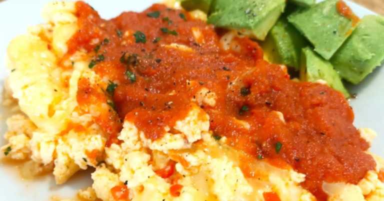 Spicy Enchilada Scrambled Eggs