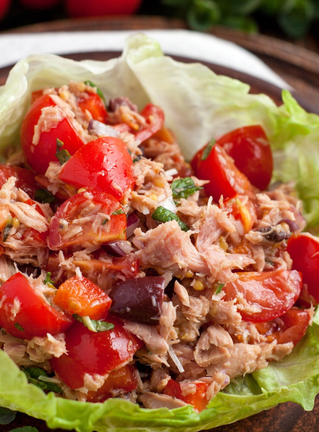 Tuna Lettuce Bowl Vertical 3