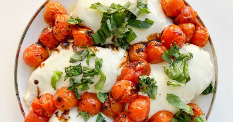 Sheet Pan Caprese Chicken