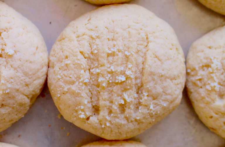 Italian Almond Ricotta Cookies