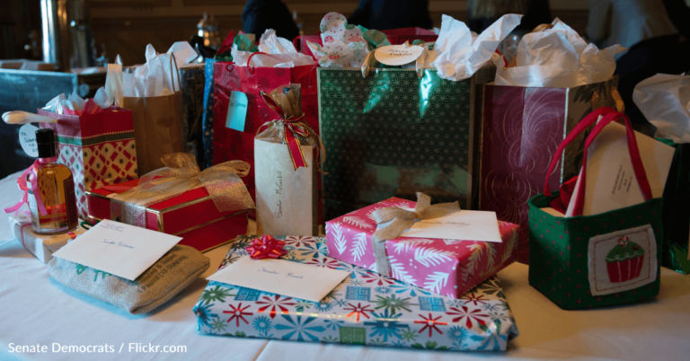 Woman Wins $175,000 On Lottery Ticket From White Elephant Party