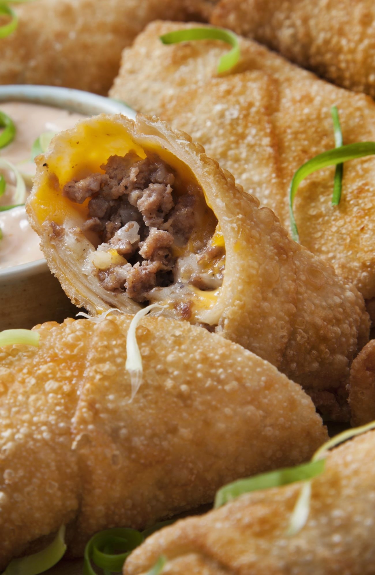 Cheeseburger Egg Rolls Vertical 1