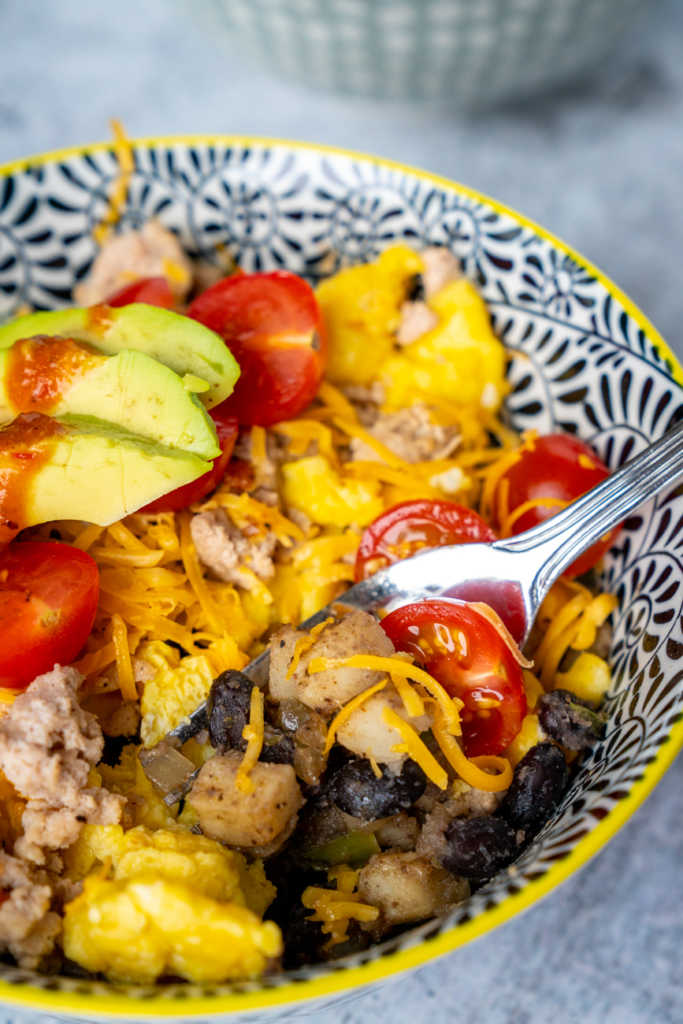 Healthier Southwest Breakfast Bowls 12 Tomatoes
