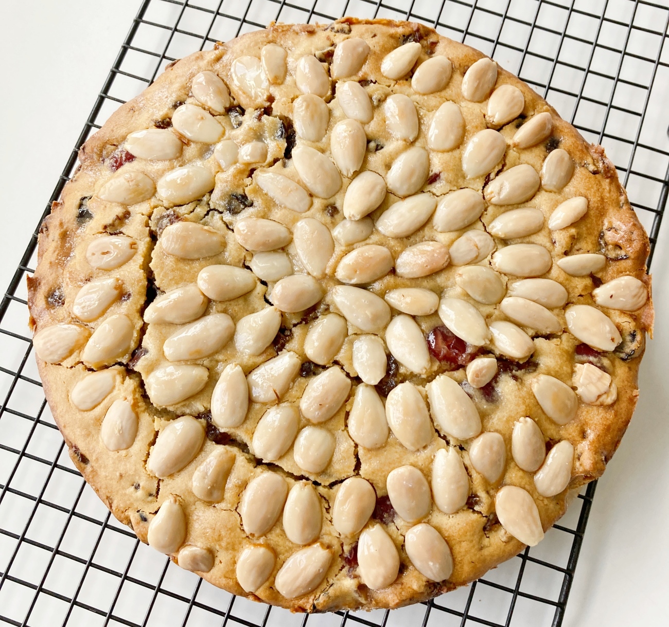 Dan Lepard's Dundee cake bakealong | Life and style | The Guardian