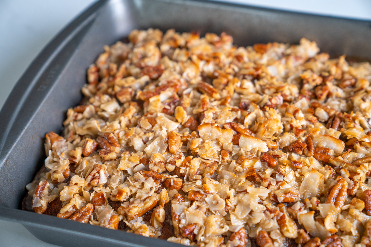 Amish Oatmeal Cake
