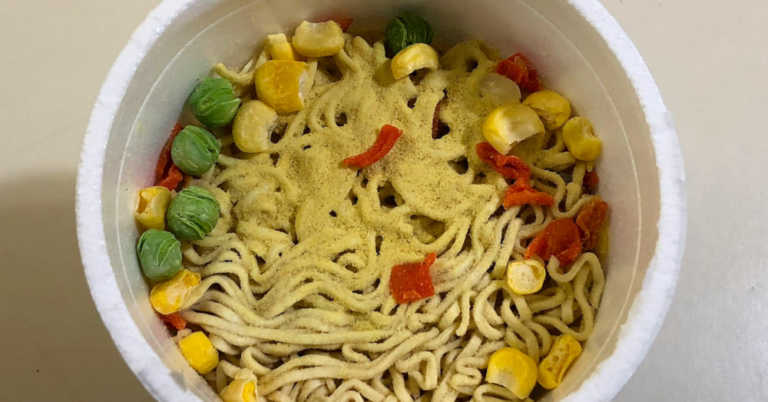 A Cheap Cup Of Noodles Transforms Into Delicious Dinner With This Viral Hack