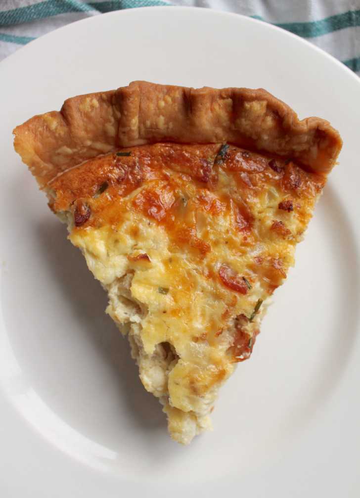 Cauliflower Bacon Quiche | 12 Tomatoes