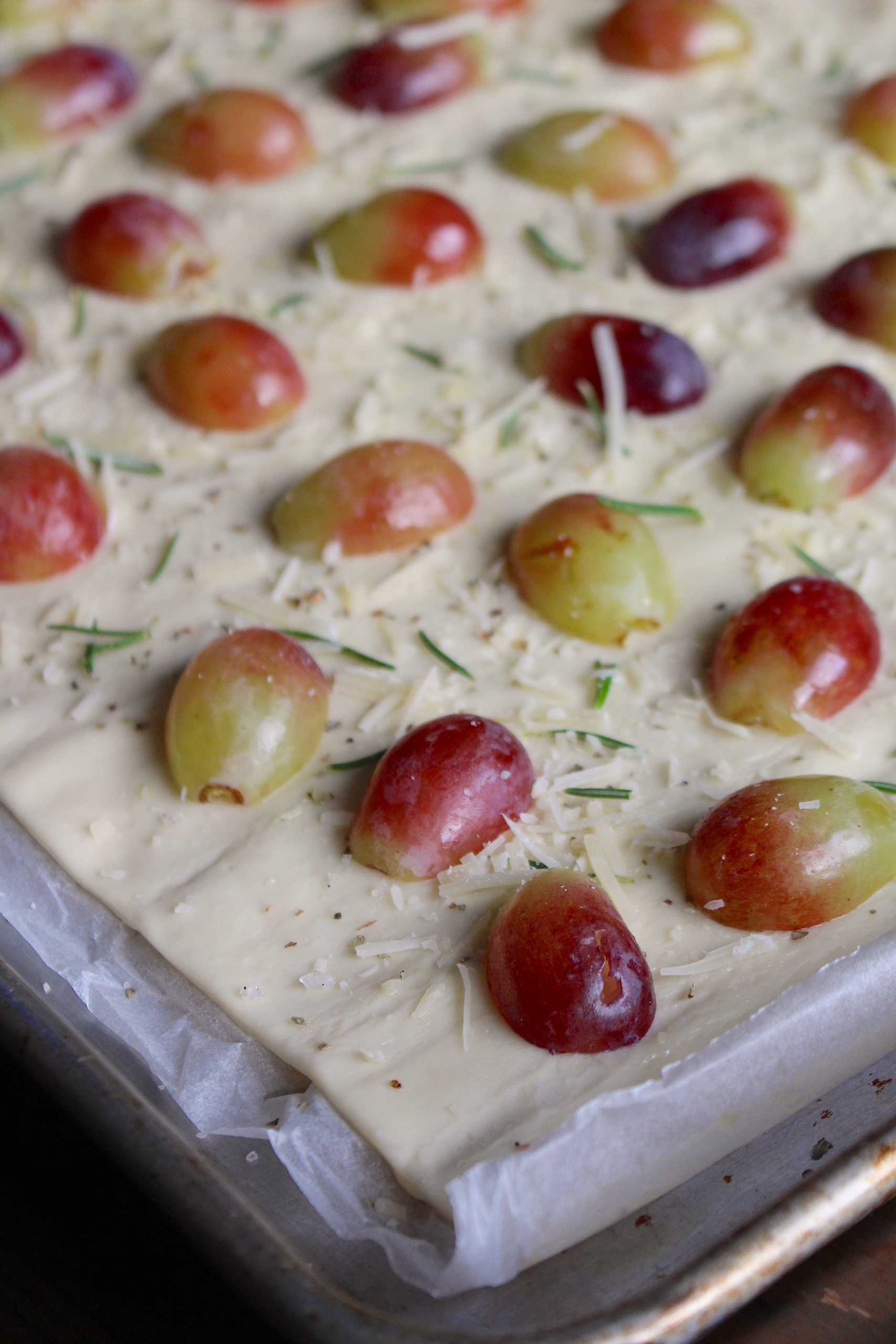 grape flatbread 5-min