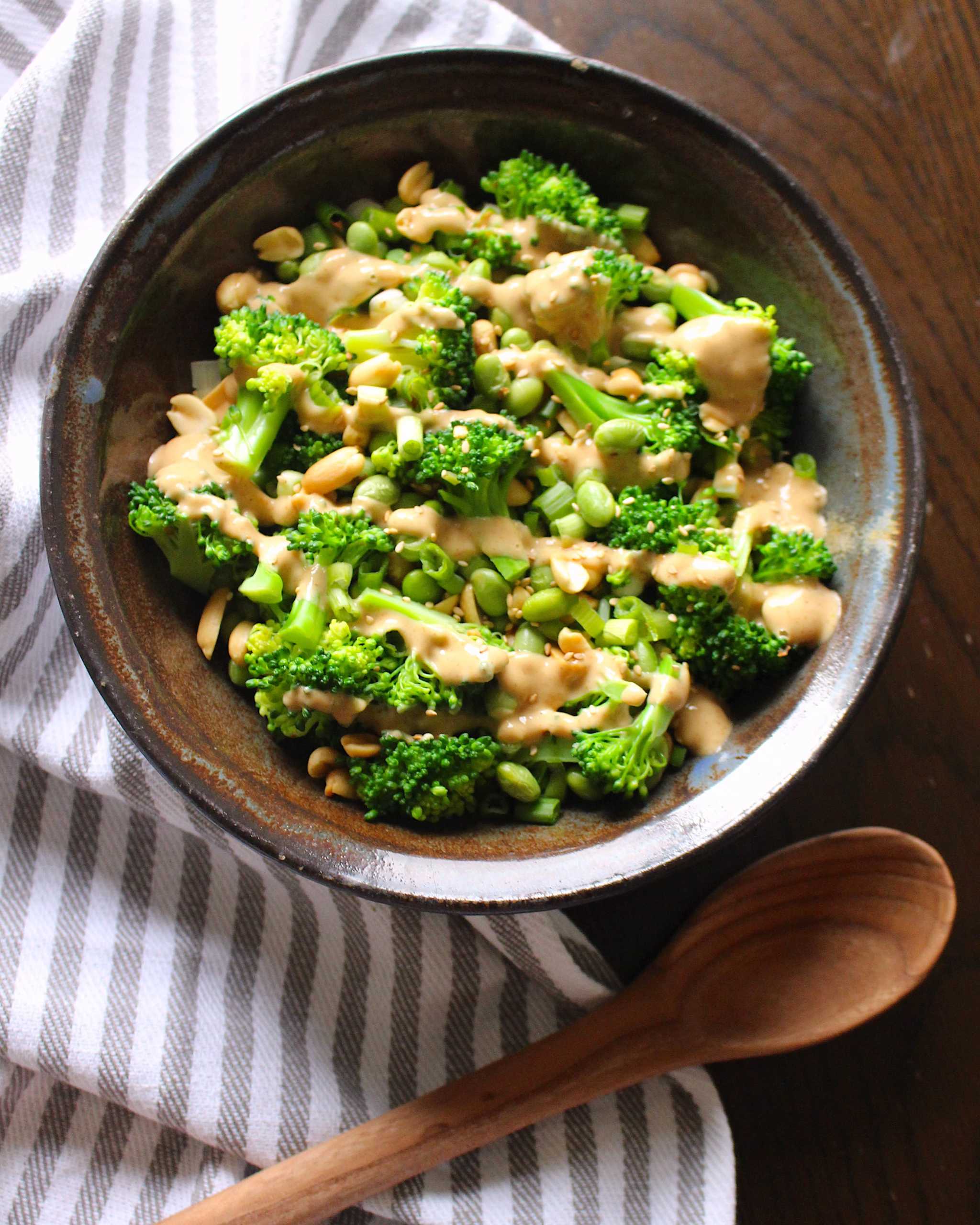 broccoli peanut salad 4-min