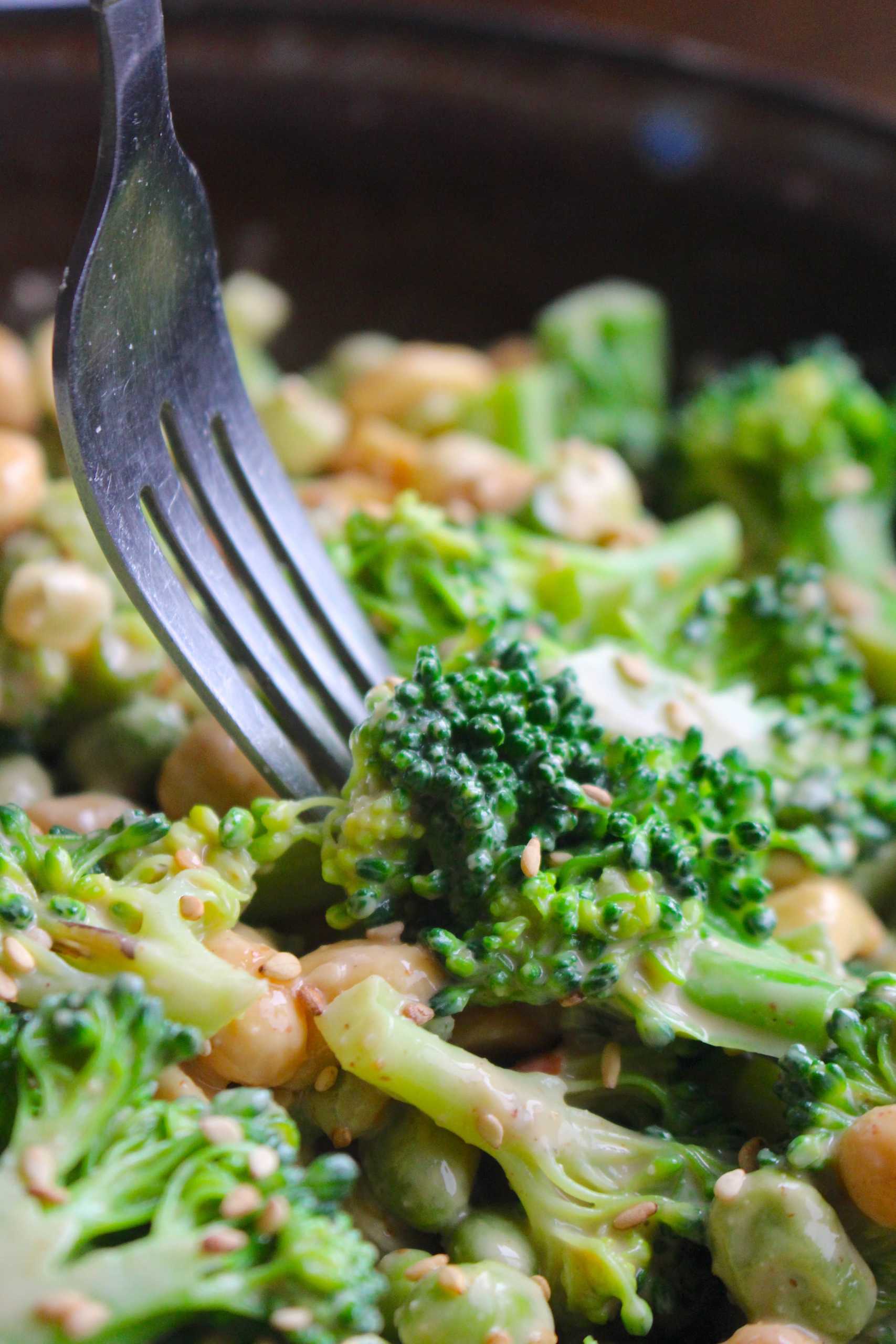 broccoli peanut salad 6-min