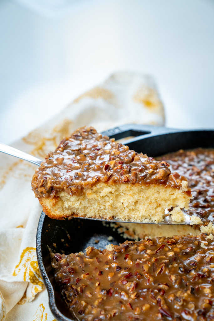 Buttermilk Pecan Praline Skillet Cake 12 Tomatoes