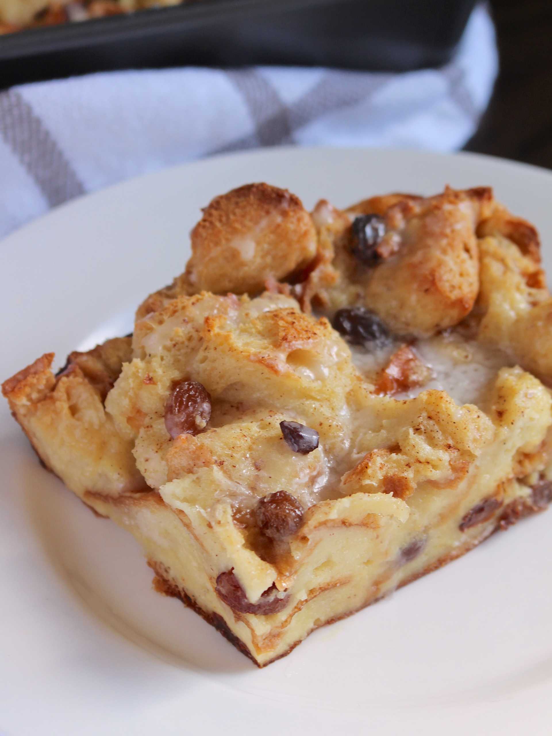 Cinnamon Raisin Bread Pudding 11-min