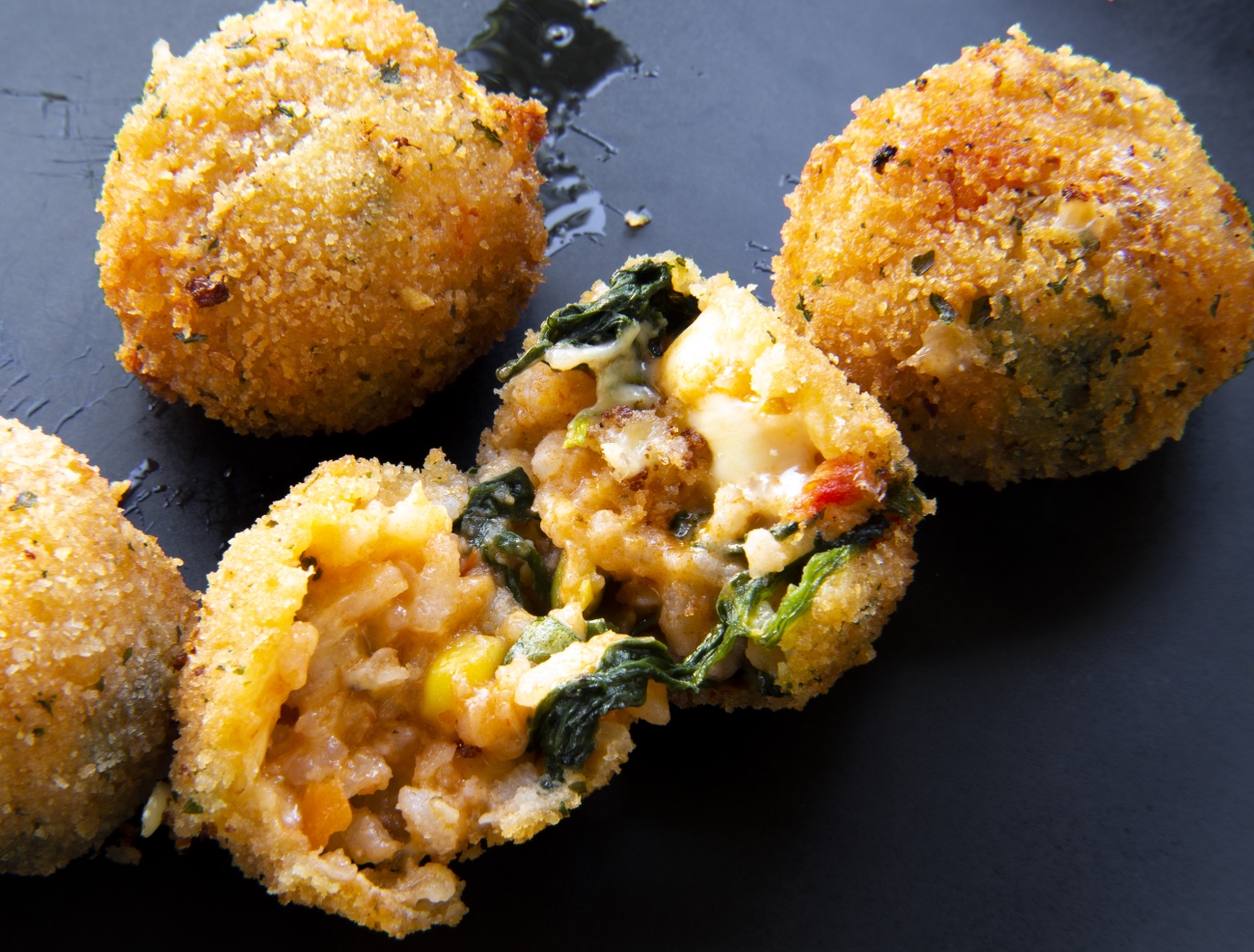 Air Fryer Arancini Horizontal 1