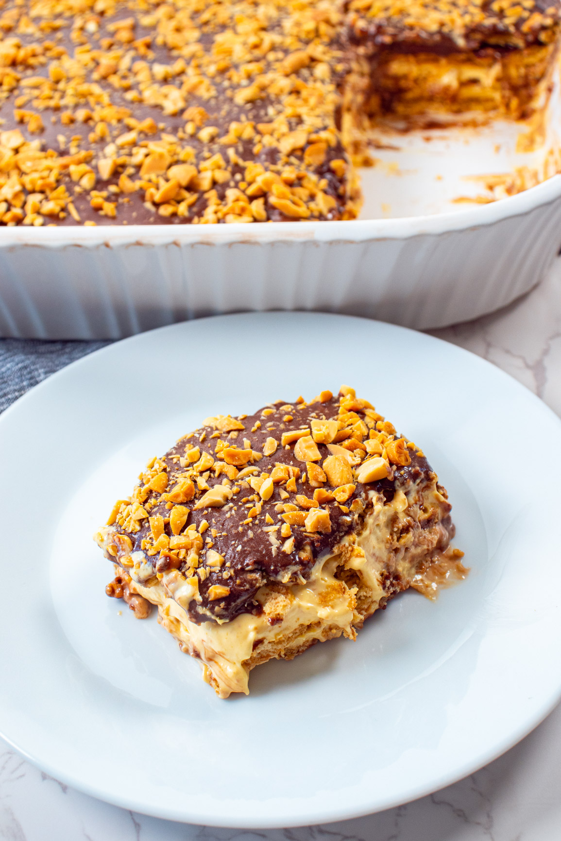 No-Bake Peanut Butter Eclair Cake