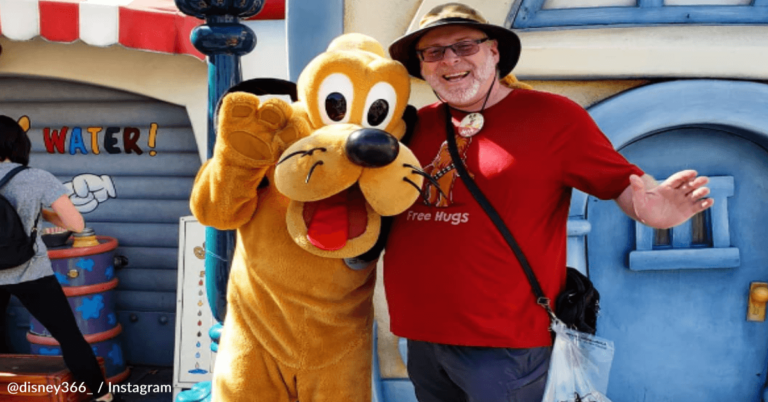 Man Smashes World Record By Visting Disney For 2,995 Days In A Row