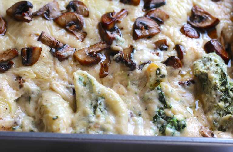 Spinach & Mushroom Stuffed Shells