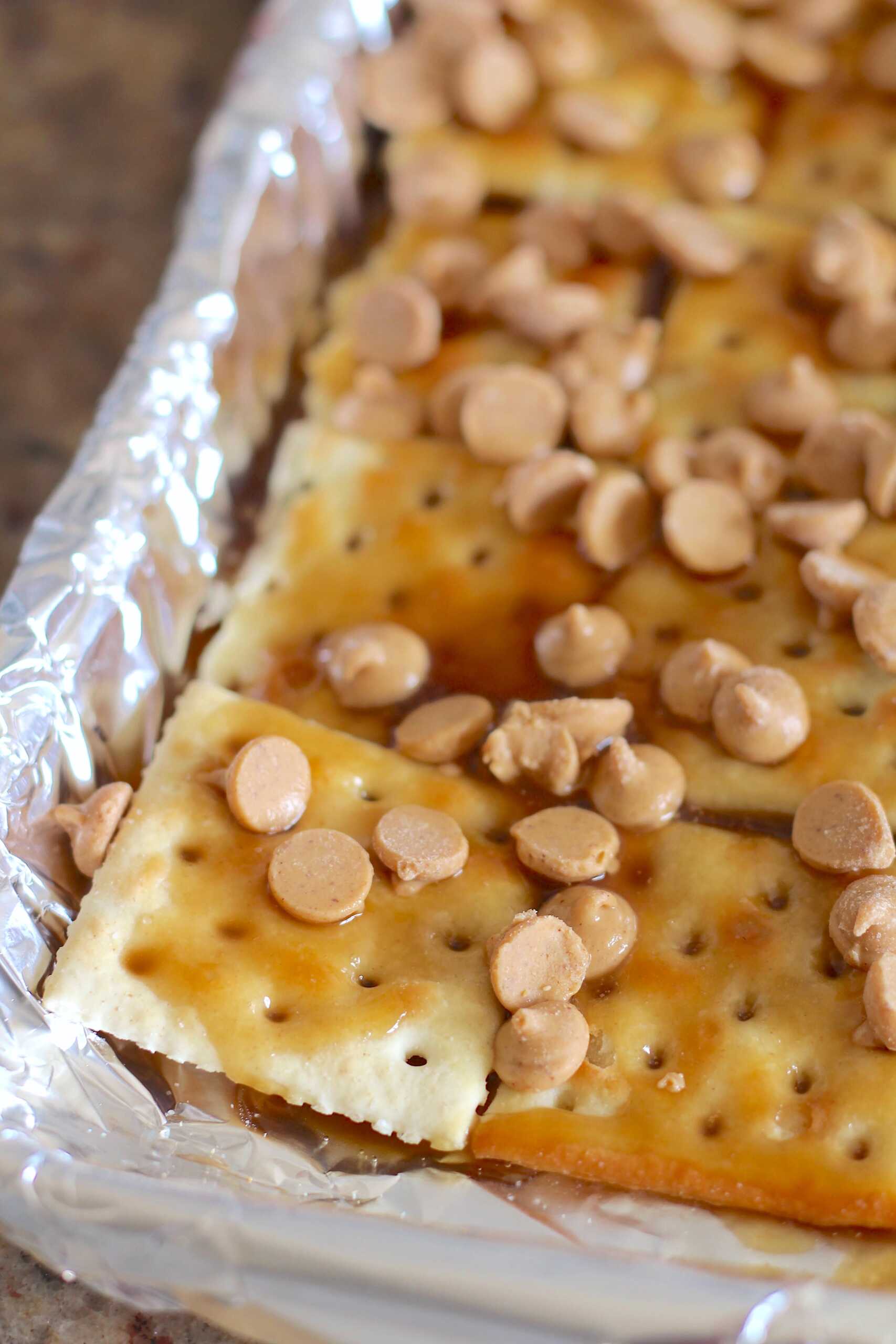 Peanut Butter Cracker Candy 3-min