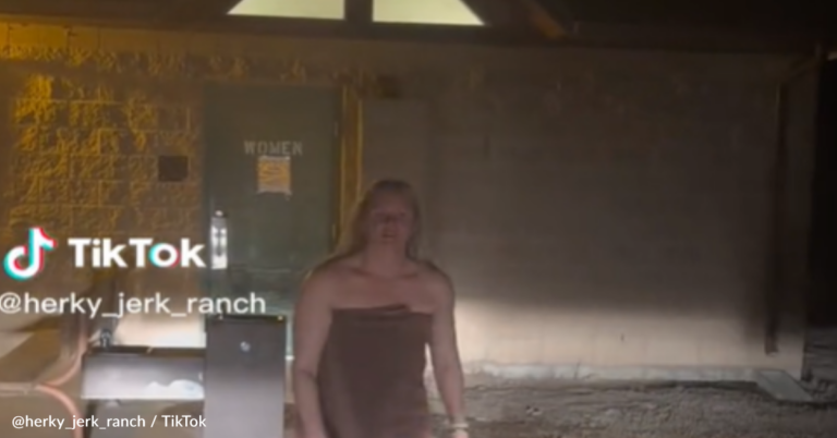 Mom Forgets To Pack Her Clothes On Family Vacation: “Moms Always Suffer”