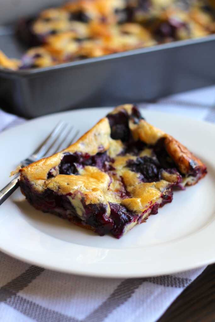 Blueberry Dutch Baby Bake | 12 Tomatoes