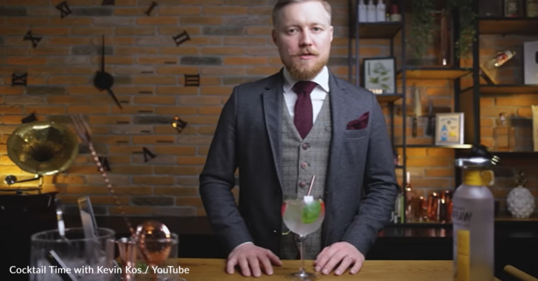 Mixologist Shares Three Ways To Make A Classic Gin and Tonic
