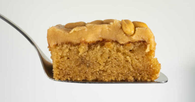 5 Peanut Butter Forward Desserts Packed With That Sweet-Salty Flavor We All Love