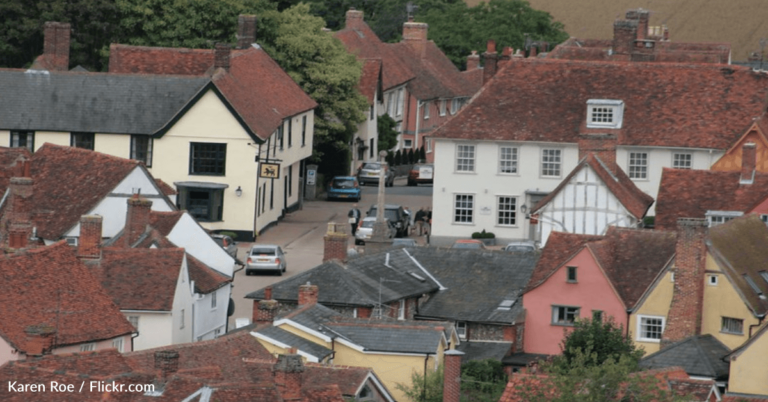 You Can Stay In Harry Potter’s Childhood Home On Airbnb