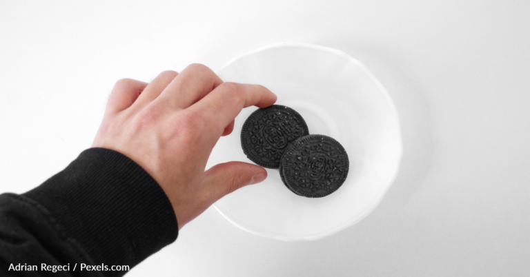 How To Open Oreos The “Right” Way, According To Science