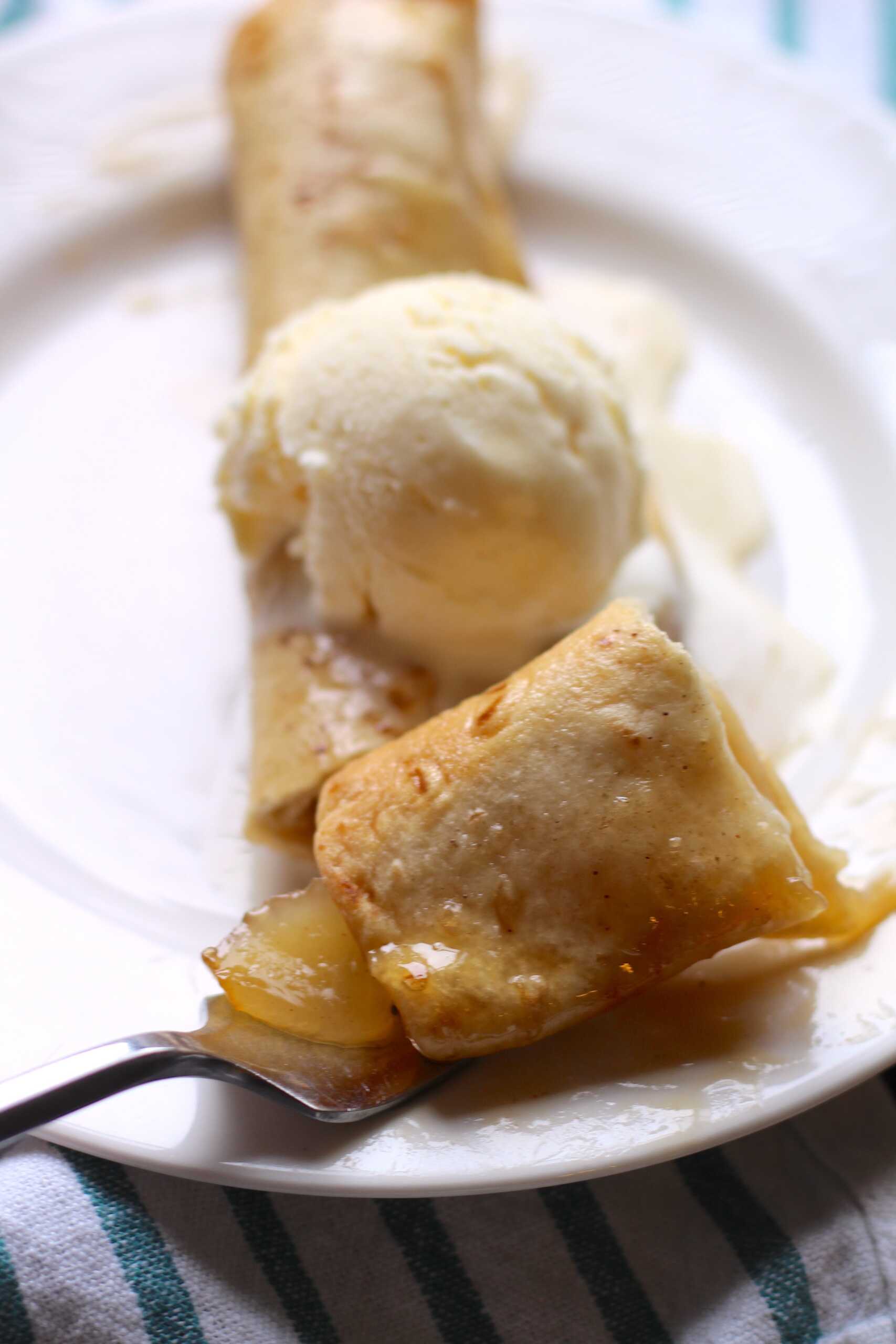 Apple pie enchiladas 6-min