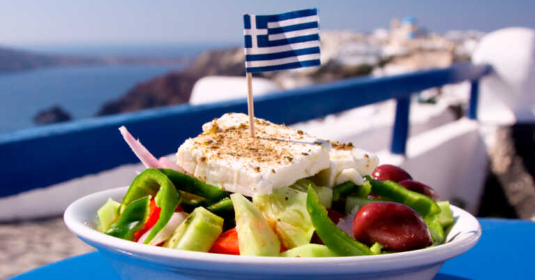 Greek Salad — A Hard Time Dish That Held Up A Nation