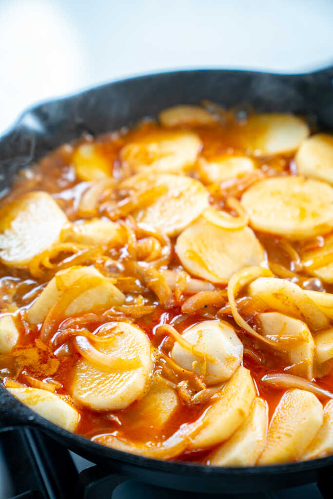 Saucy One-Pan Sausage and Potatoes | 12 Tomatoes