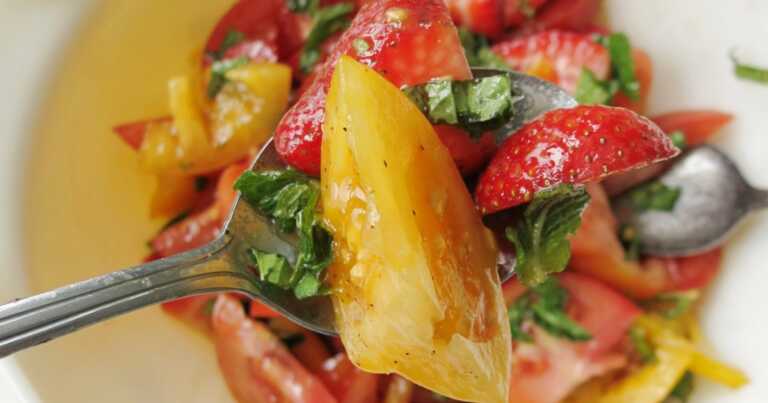 Strawberry Tomato Salad
