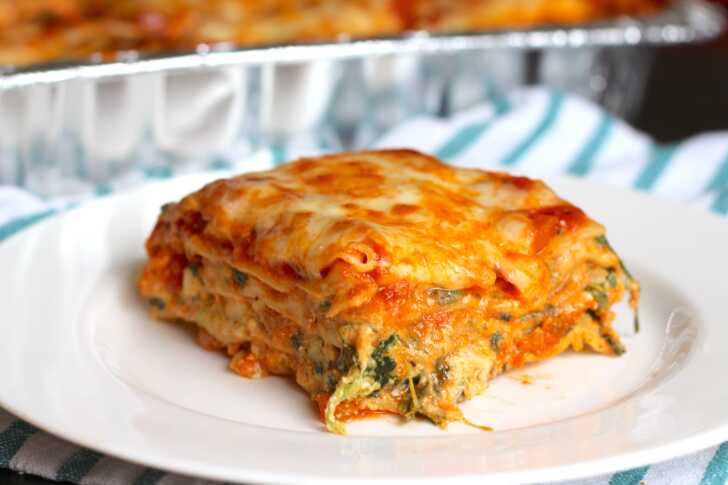 Quick & Easy Spinach Lasagna | 12 Tomatoes