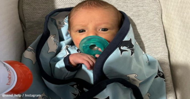 New Parents Leave “Peace Offering” Outside Their Door For Disturbed Neighbors