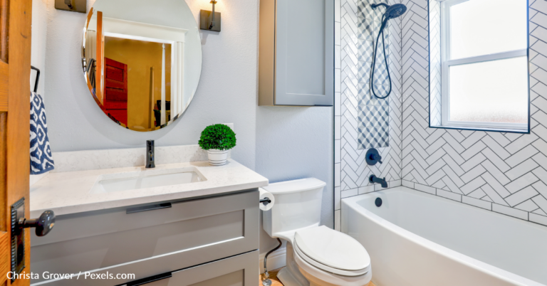 Queensland Mom Left Horrified When She Lifts Her Bathroom Mat To Clean