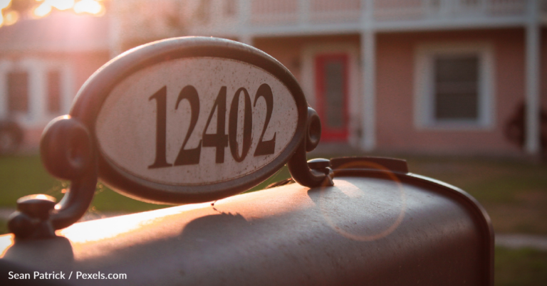 Homeowner Confused After Finding Baked Beans In Her Mailbox