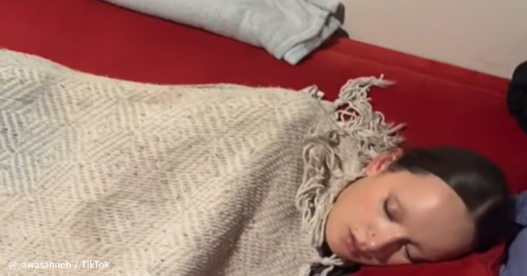 Dedicated Friend Removes Drunk BFF’s Makeup After She Falls Asleep