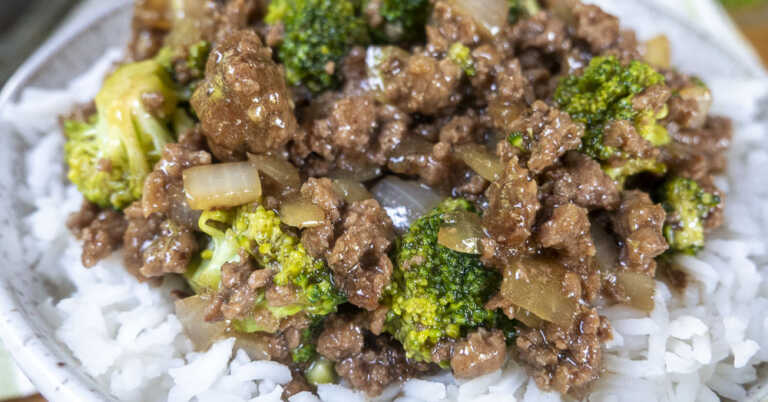 Ground Beef and Broccoli