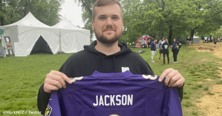 Ravens Fan Buys Lamar Jackson Jerseys To Gift Kids Who Can’t Afford Their Own