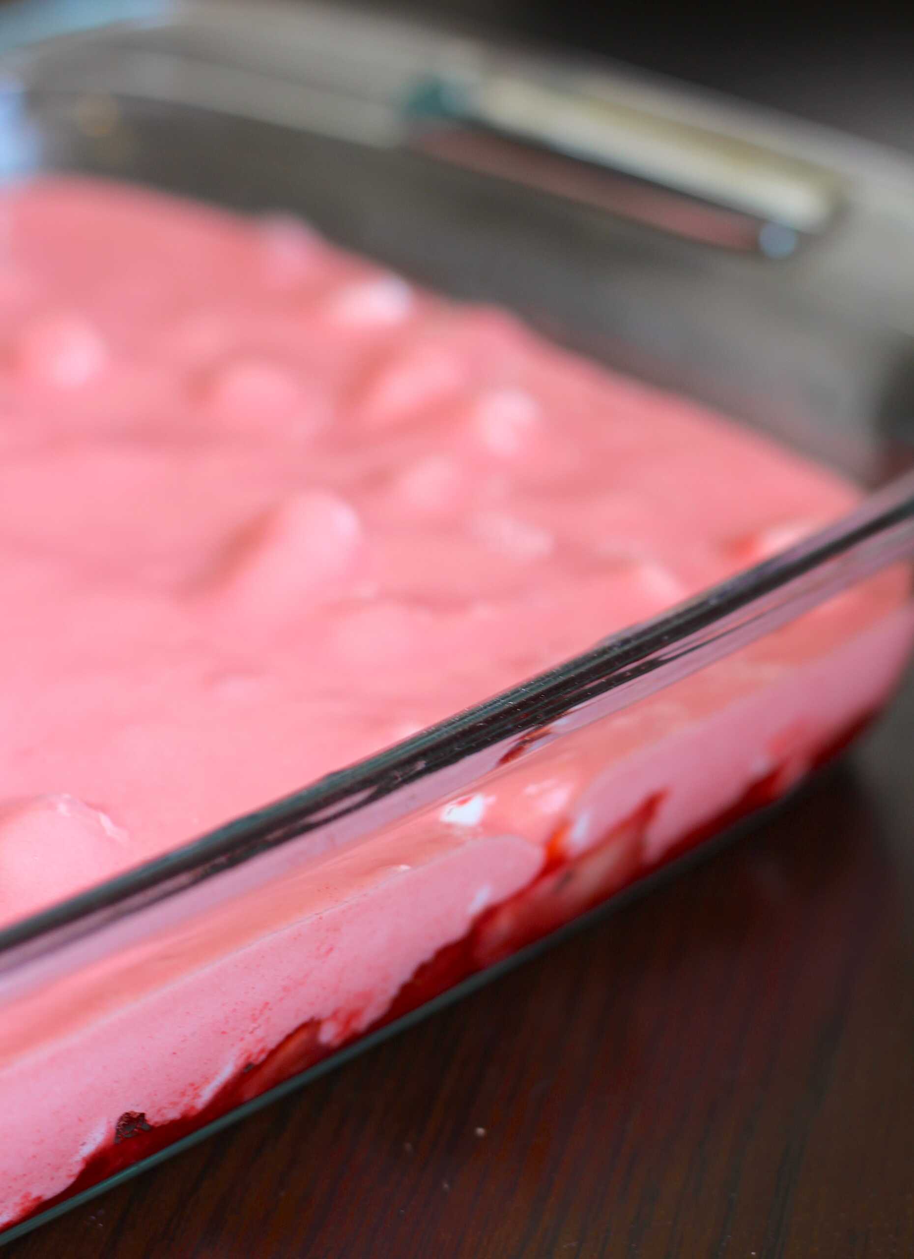Strawberry Upside Down Cake 5-min